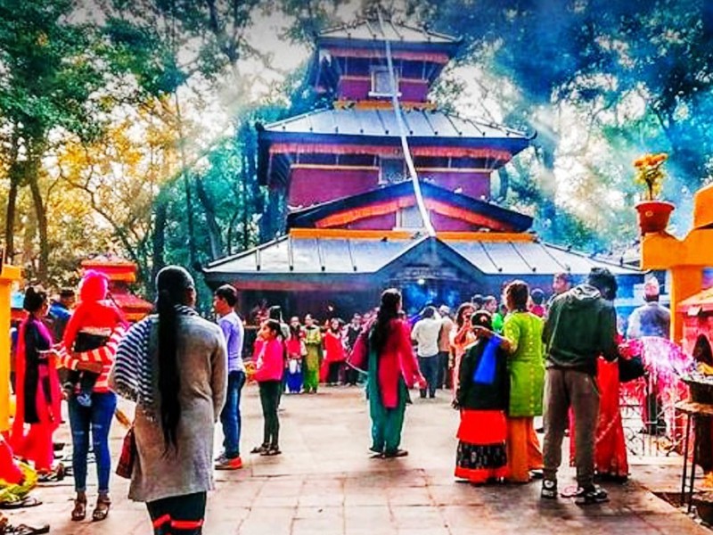 कालिका मन्दिरमा भक्तजनको भीड